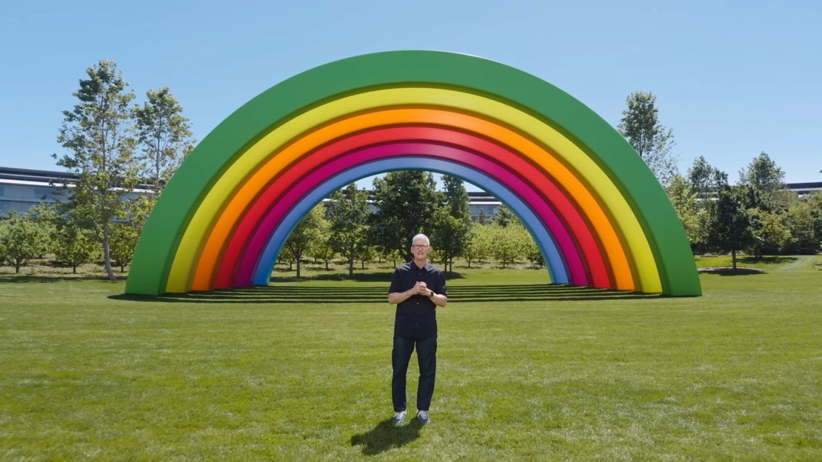 Tim Cook to Step Down as Apple CEO on 1 September