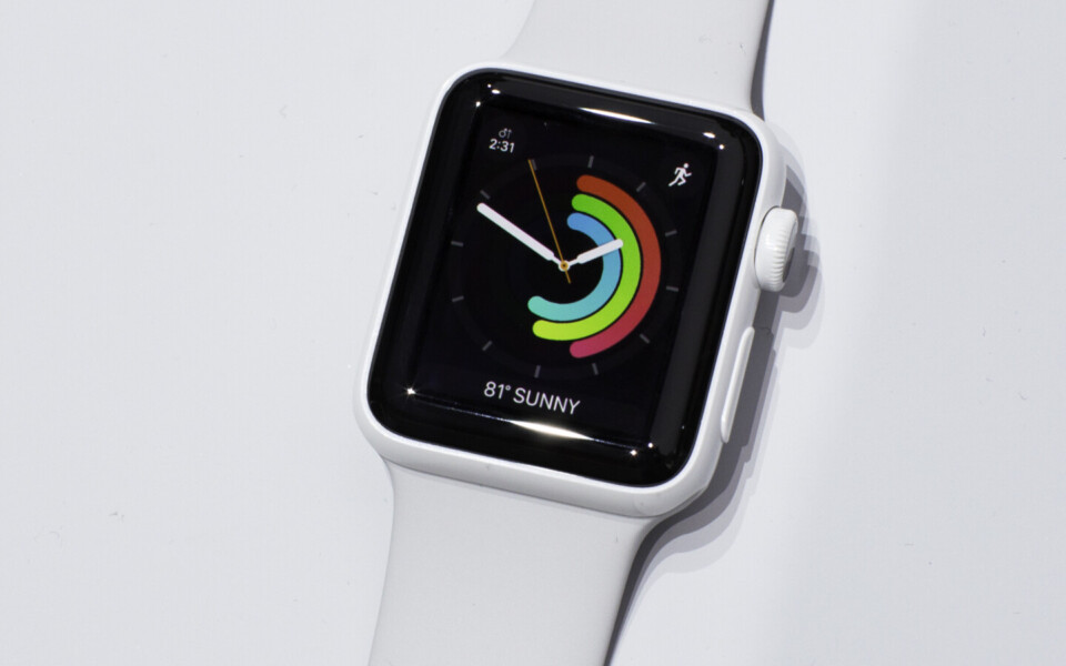 Apple Watch Ceramic Finish Reportedly Returning in 2026