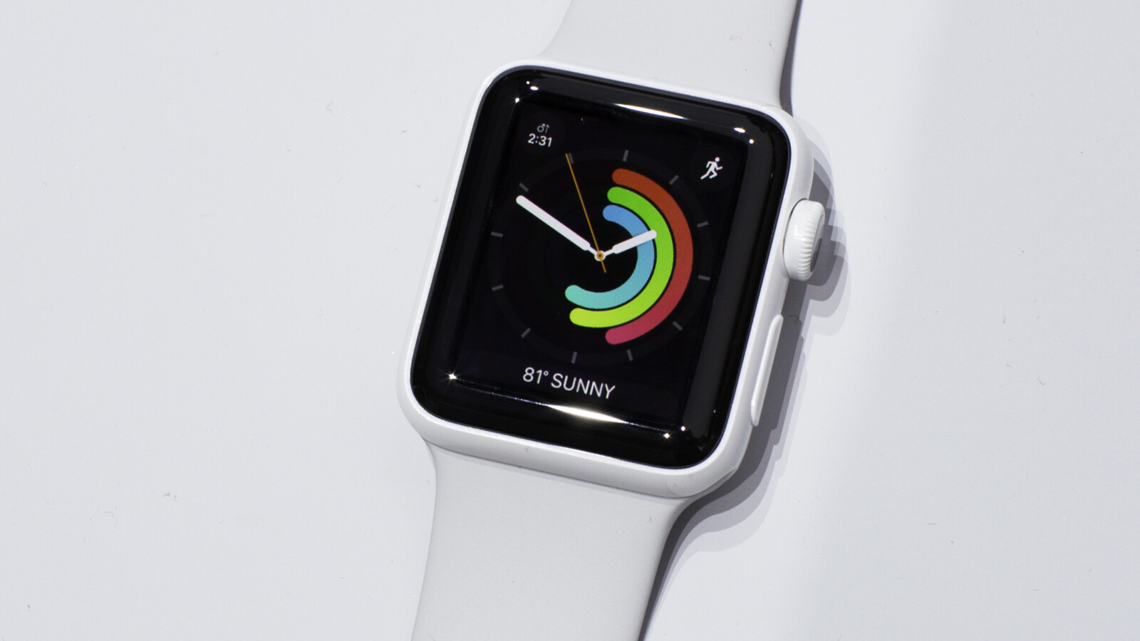 Apple Watch Ceramic Finish Reportedly Returning in 2026