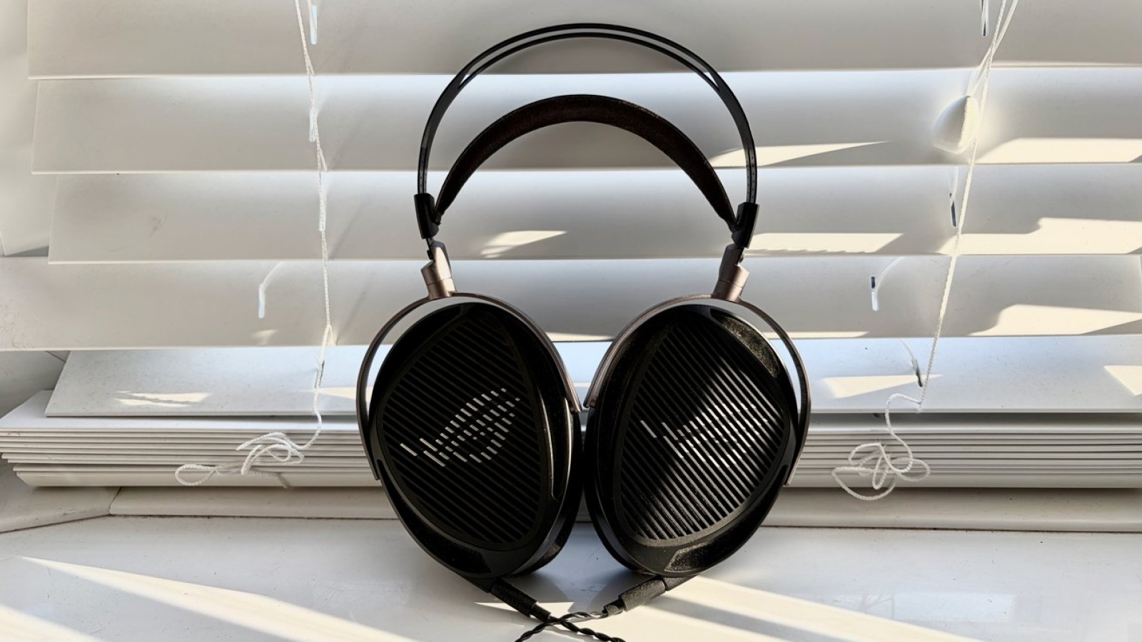 Asus ROG Kithara Review: Audiophile-Grade Gaming Headset