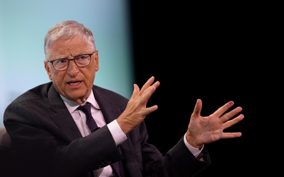 Bill Gates Sounds AI Alarm in New Essay