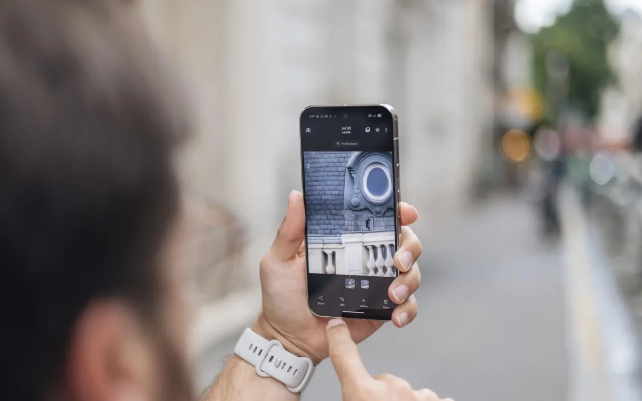 Google Pixel 11: AI Photography’s Future Unveiled