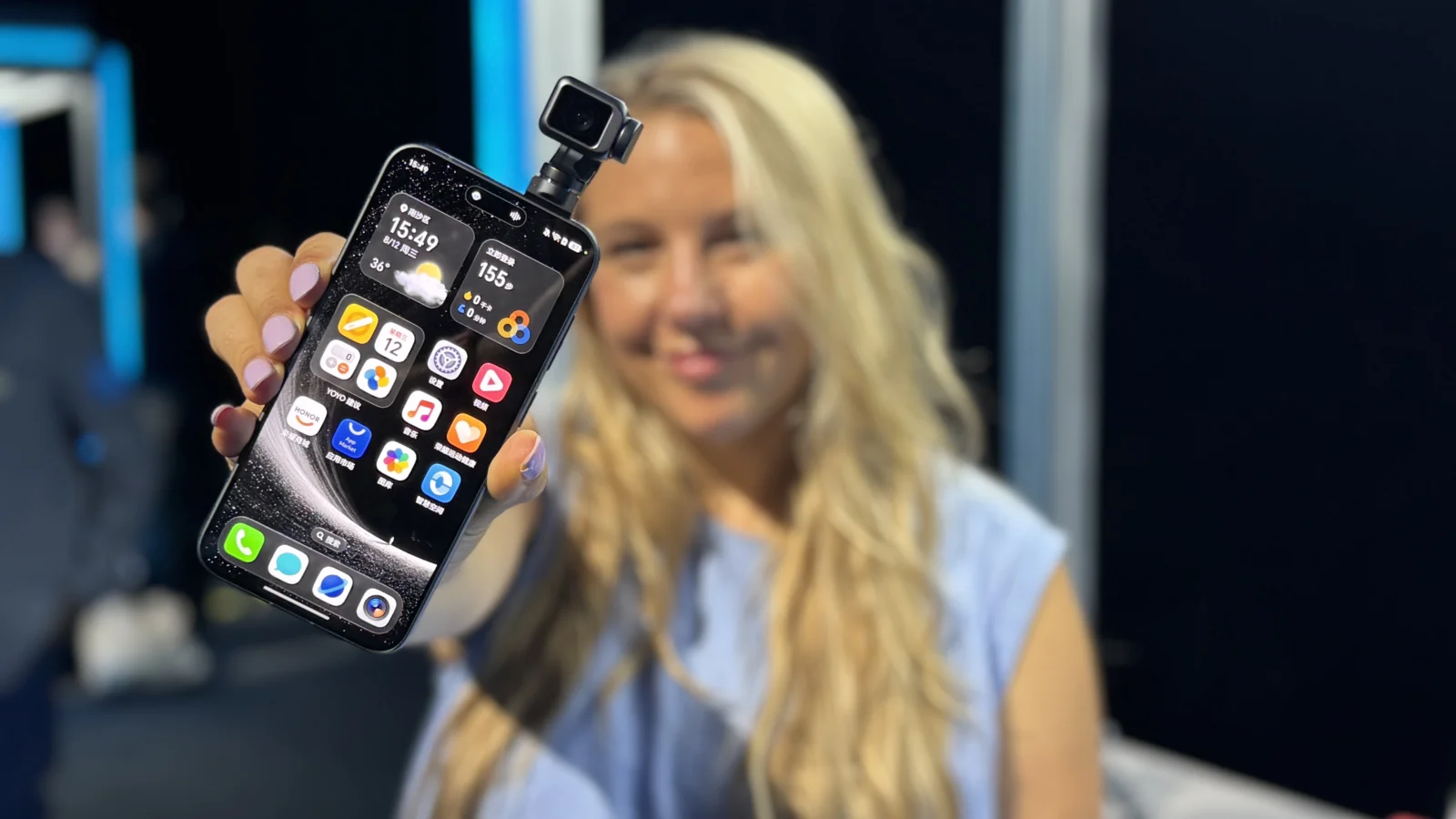 Honor Robot Phone: Gimbal Camera and Yoyo AI Debut
