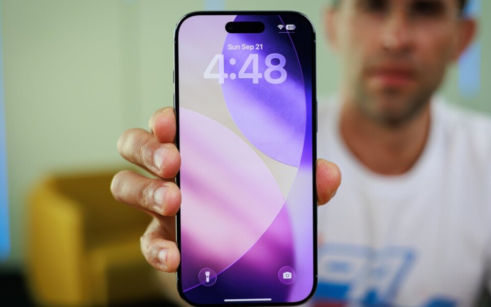 iPhone 20 Leak Reveals Key Anniversary Design Details