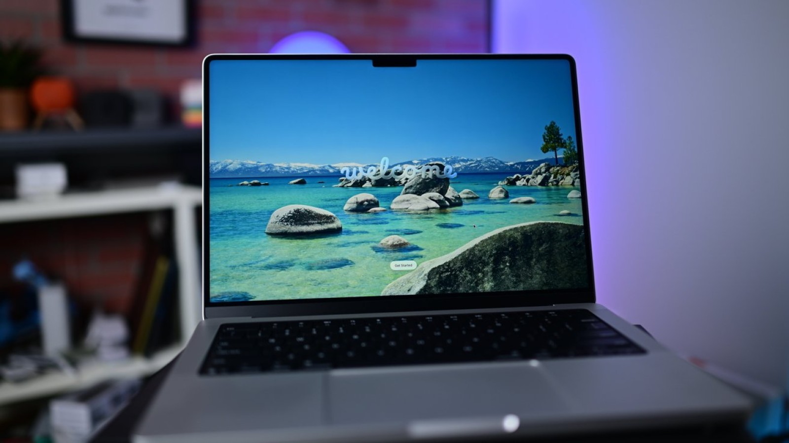 M6 MacBook Pro: Faster Chip in a Familiar Design