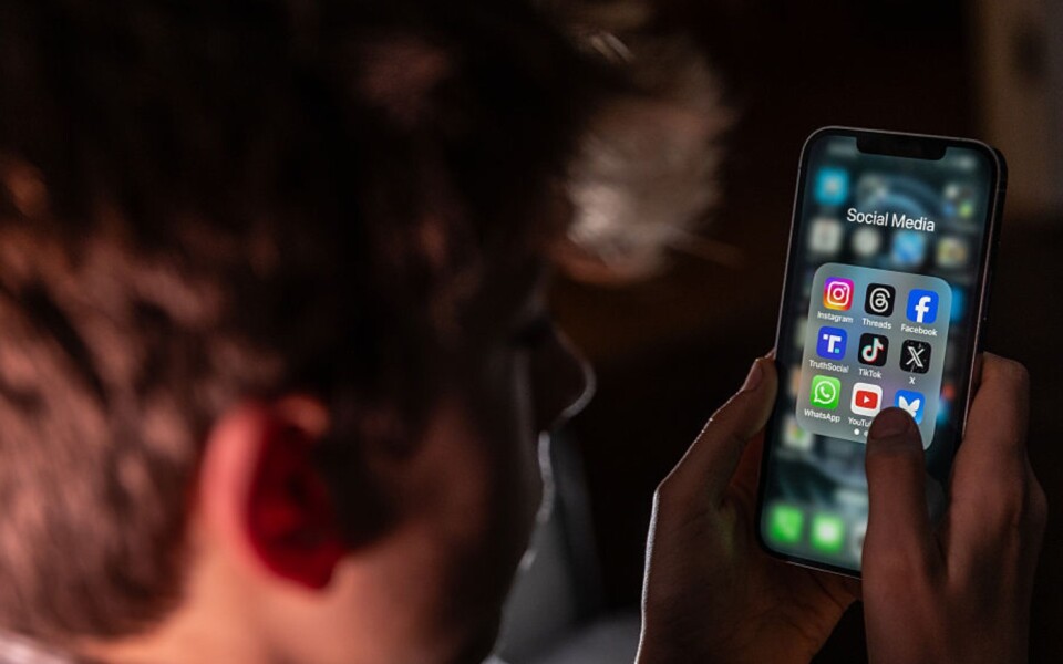 Meta Tightens Teen Rules on Instagram and Facebook
