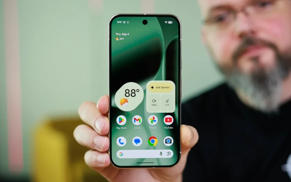 Pixel 11: Google’s Software Shines but Hardware Falls Short