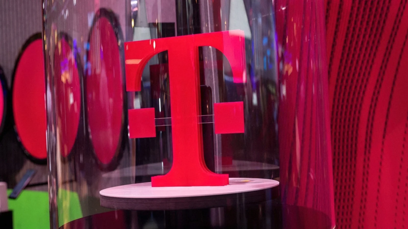 T-Mobile T-Life App Issues Frustrate Customers in 2026