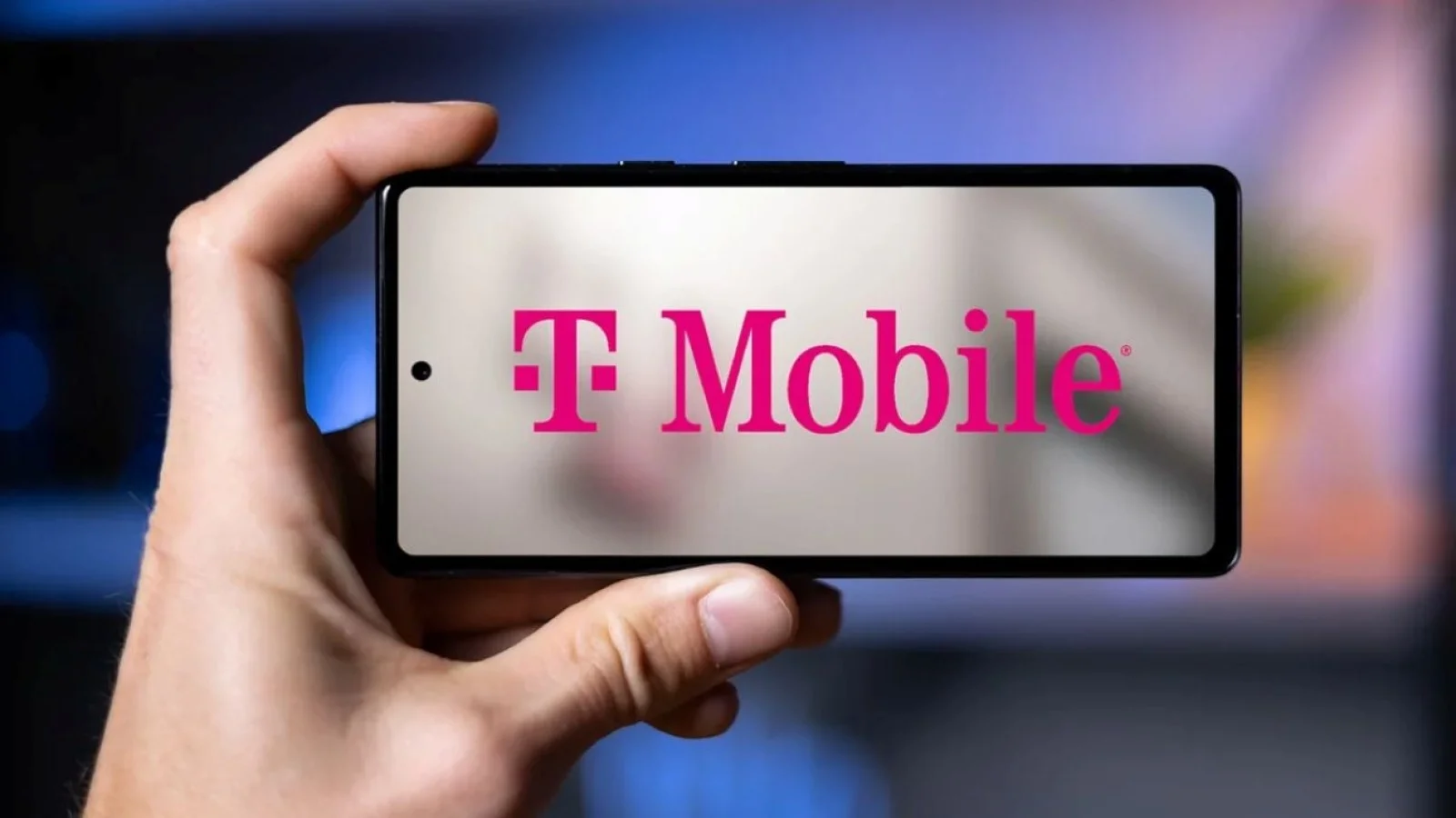 T-Mobile Cuts 4,700 Jobs as App Push Frustrates Users - T-Mobile job cuts
