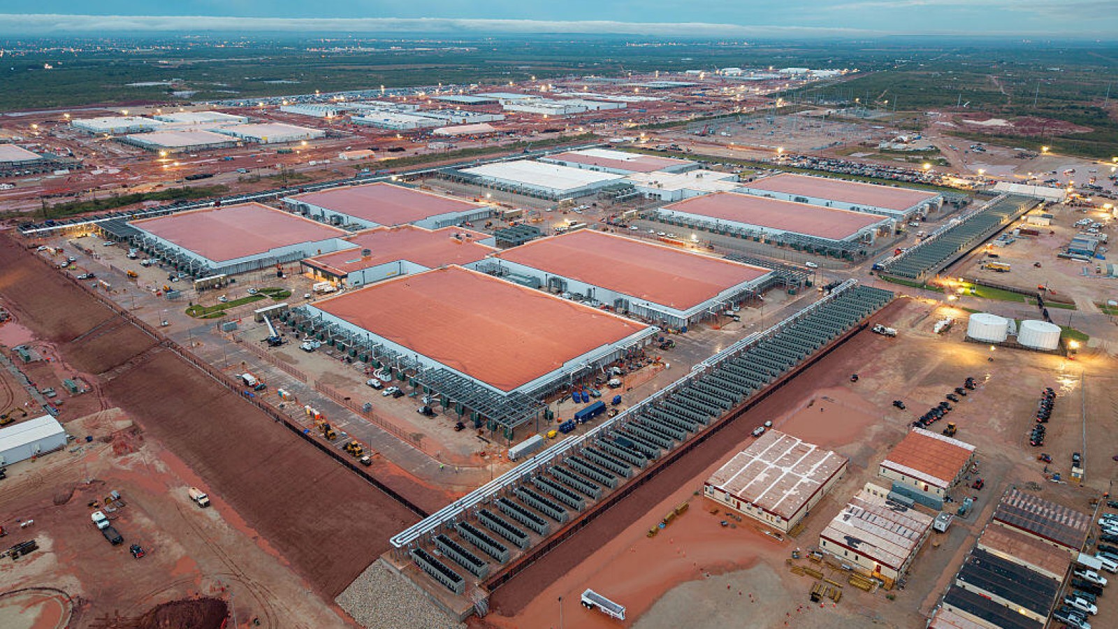 US Data Centres Set to Emit 24M Cars' Worth of CO2 - US data centres emissions