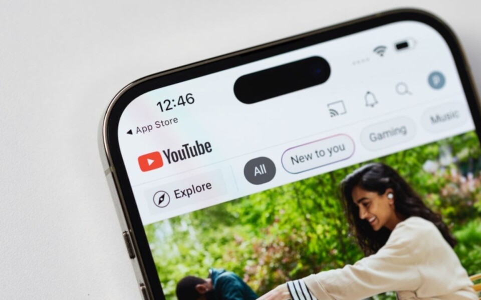 YouTube Bug on iPad Hides Video Titles and Comments