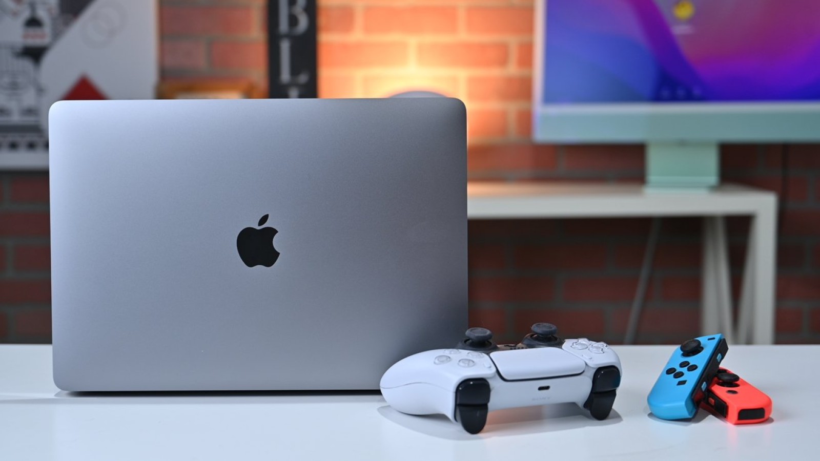Apple May Be Developing Two Game Controllers - Apple game controllers