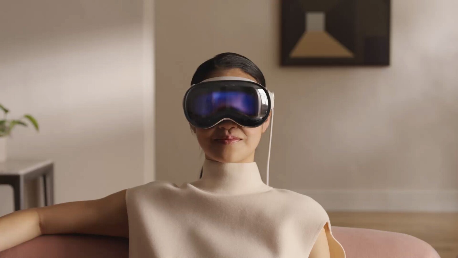 Apple Vision Pro Sales Slump as Internal Doubts Grow