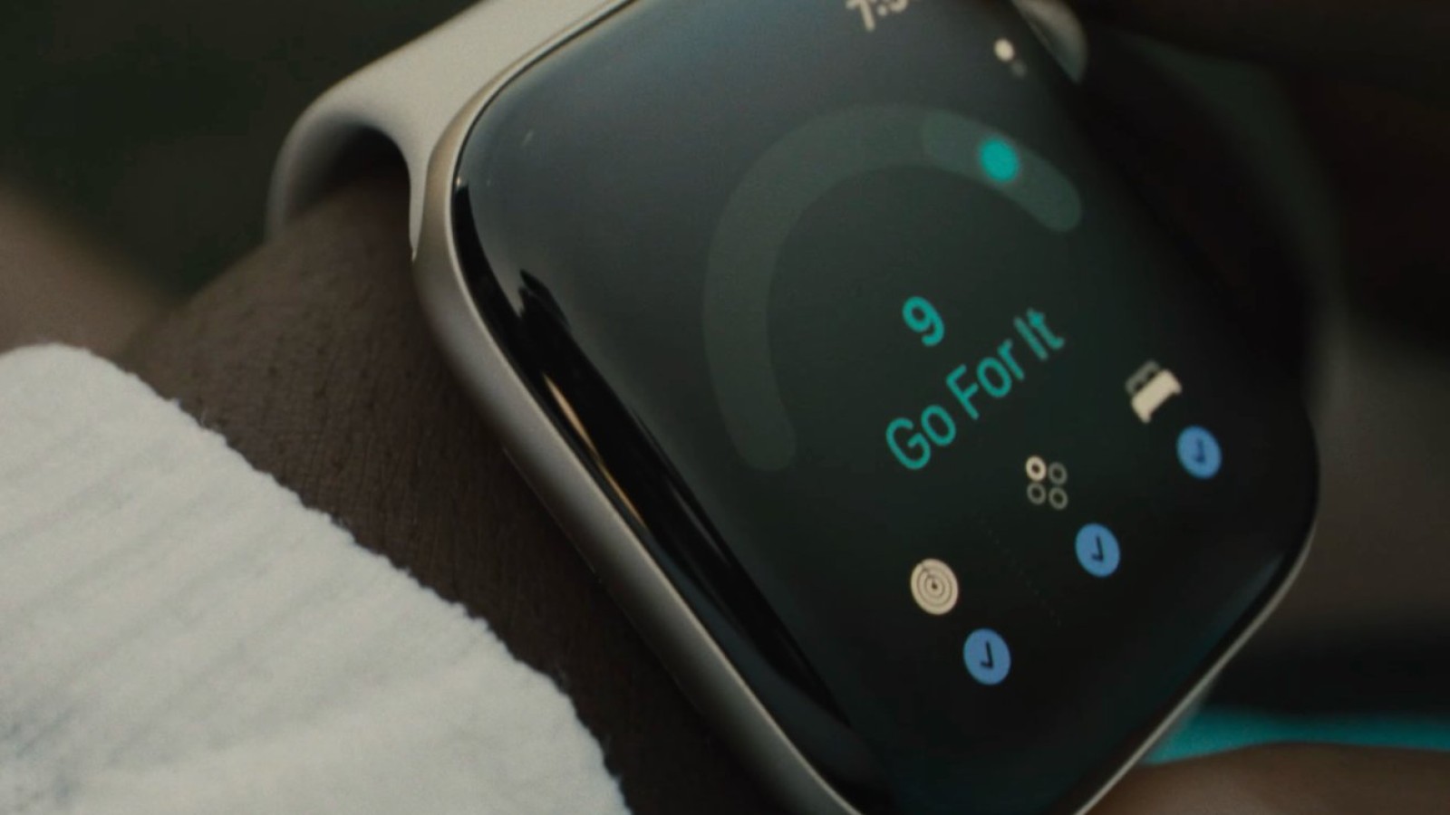Apple Watch: New Health Sensors and Screen-Free Tracker Rumour - Apple Watch health
