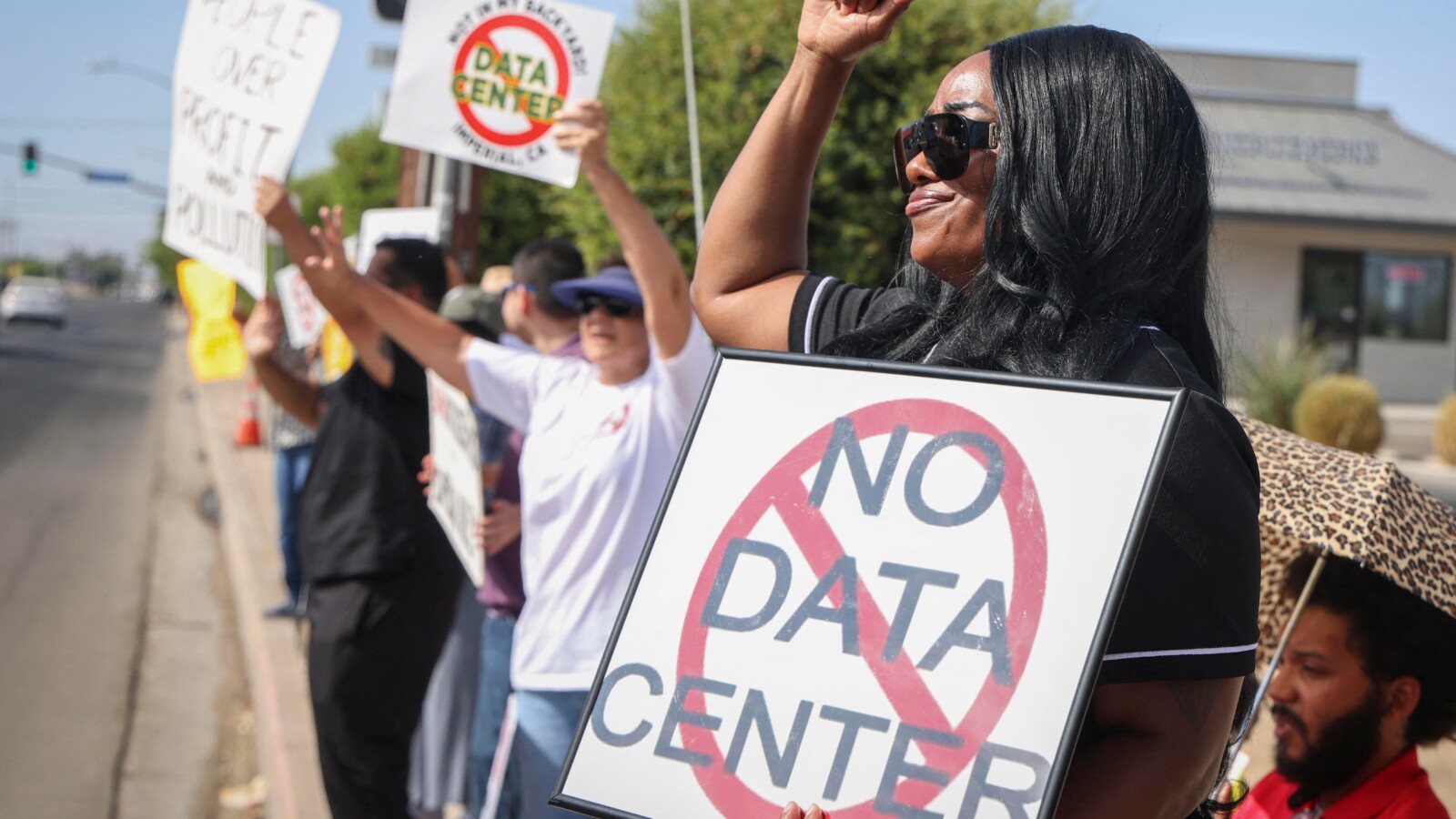 California Signs Seven AI Data Centre Energy Bills