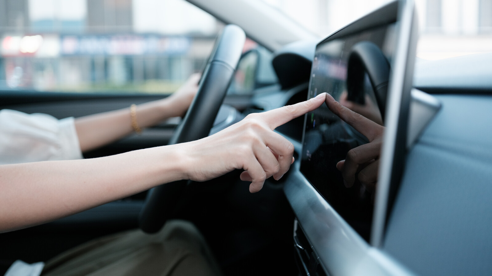 Automakers Push Congress to Ban Chinese-Made Cars - Chinese-made cars ban