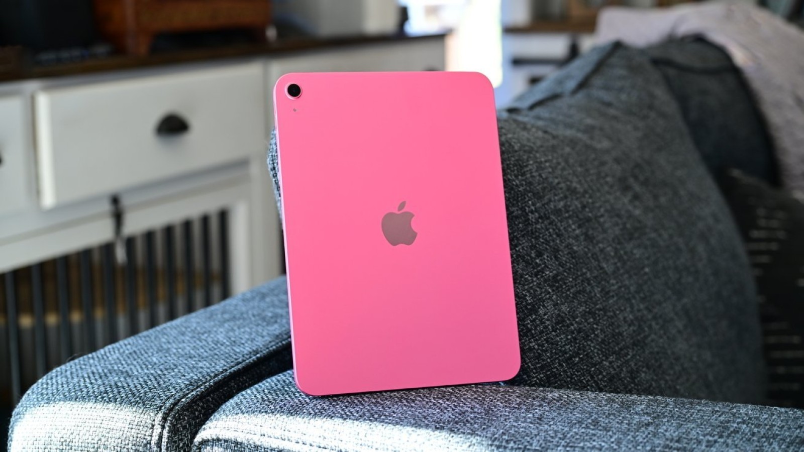 Apple Intelligence Set for Next Entry-Level iPad