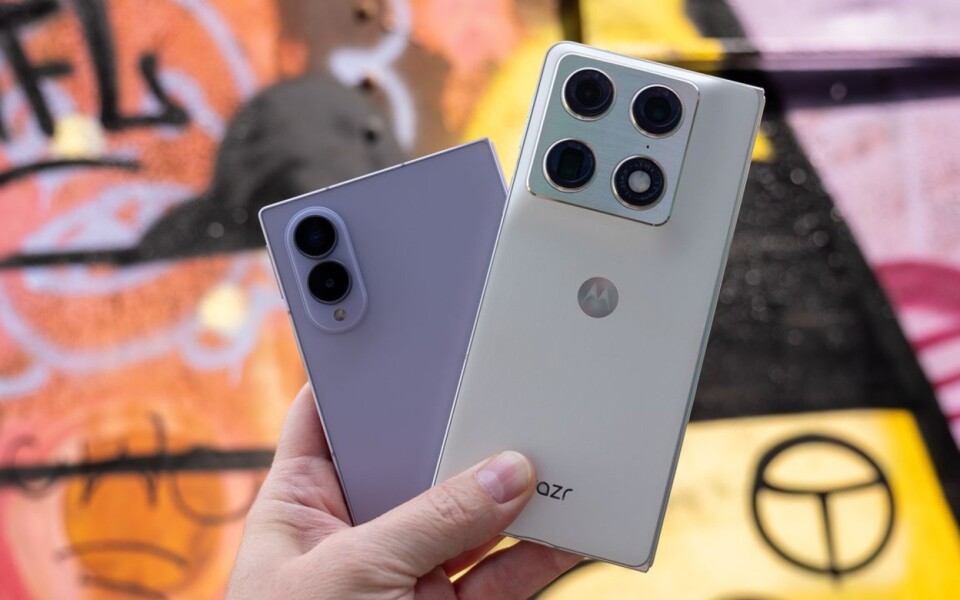 Foldable Phone Deals: Samsung Z Fold 8 and Razr Savings