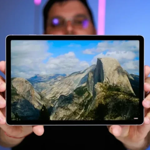 Galaxy Tab S10 FE Drops by £100 in Latest Deal