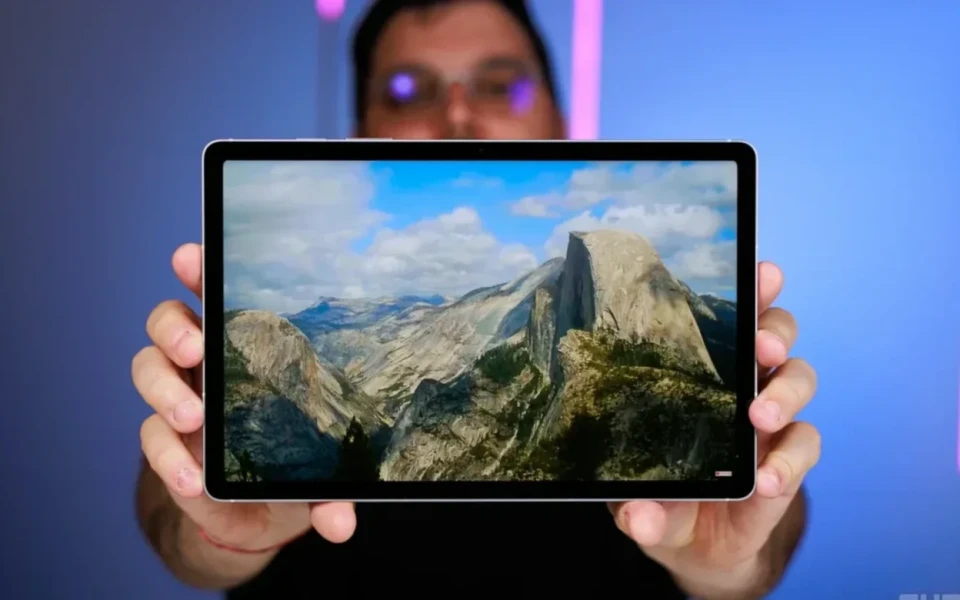 Galaxy Tab S10 FE Drops by £100 in Latest Deal