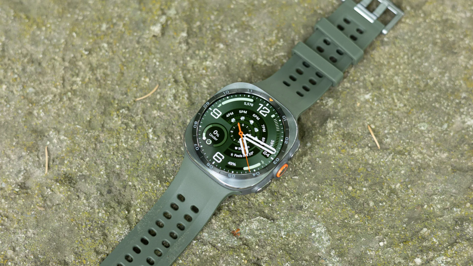 Galaxy Watch Ultra 2 Gets First Amazon Discount