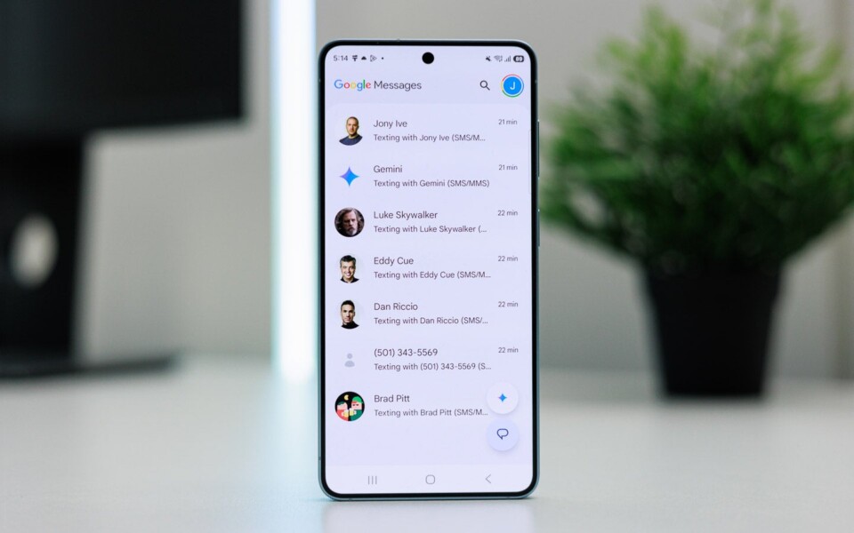 Google Messages Bug Sends Old Texts to Wrong Contacts