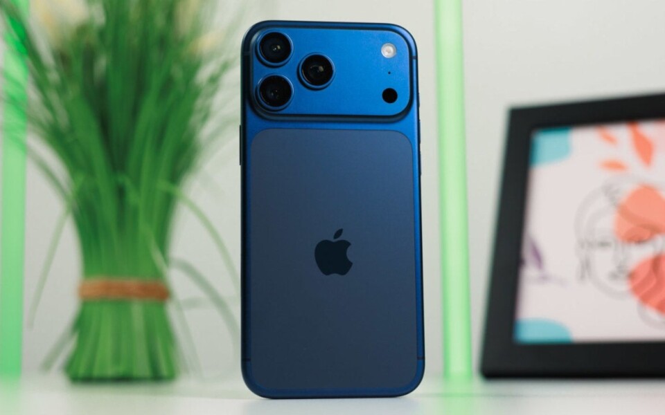 iPhone 18 Pro Max Tipped for Record Battery Capacity