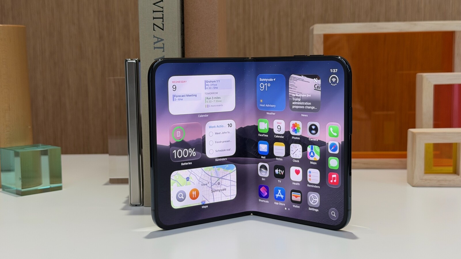 iPhone Duo: Apple May Expand Foldable Range - iPhone Duo foldable
