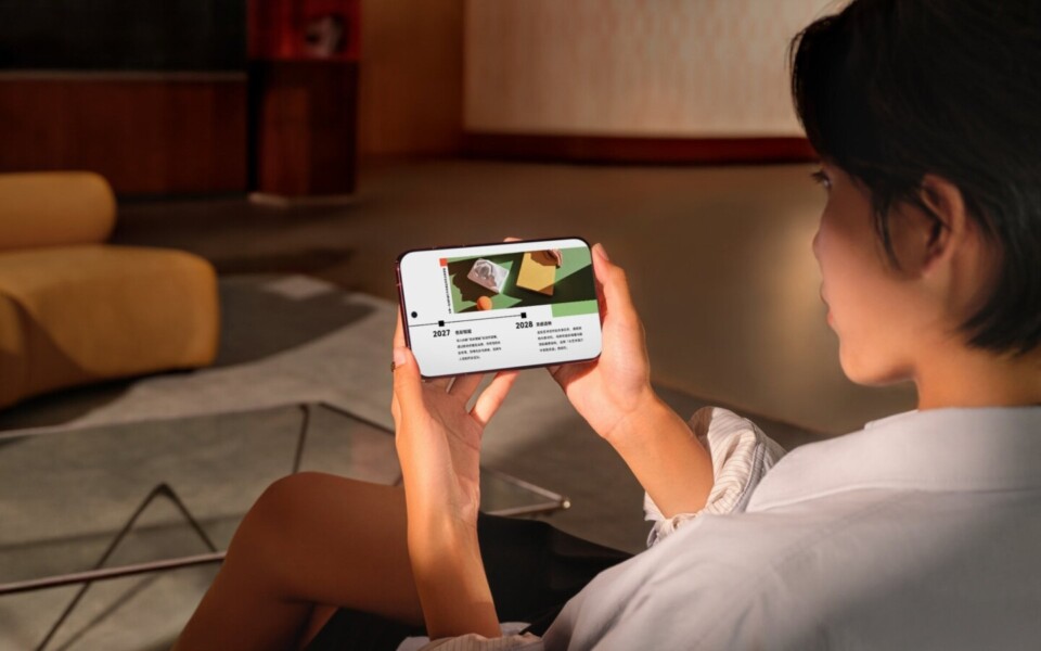 iPhone Duo Faces Huawei’s Wide-Screen Pura X View