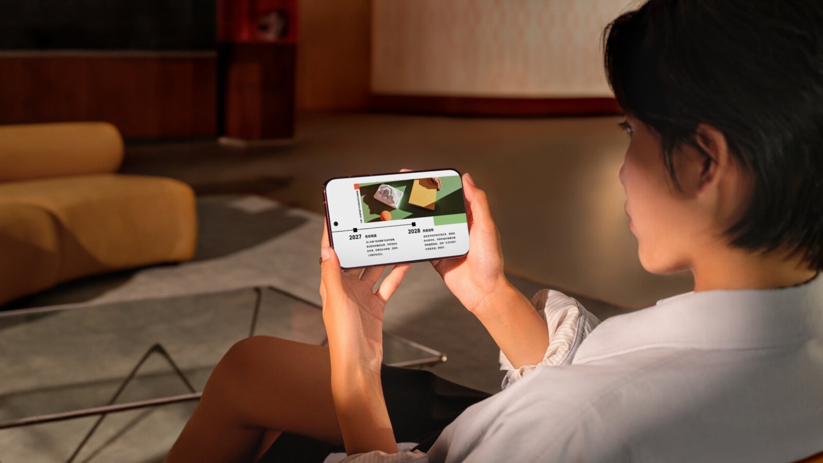 iPhone Duo Faces Huawei's Wide-Screen Pura X View