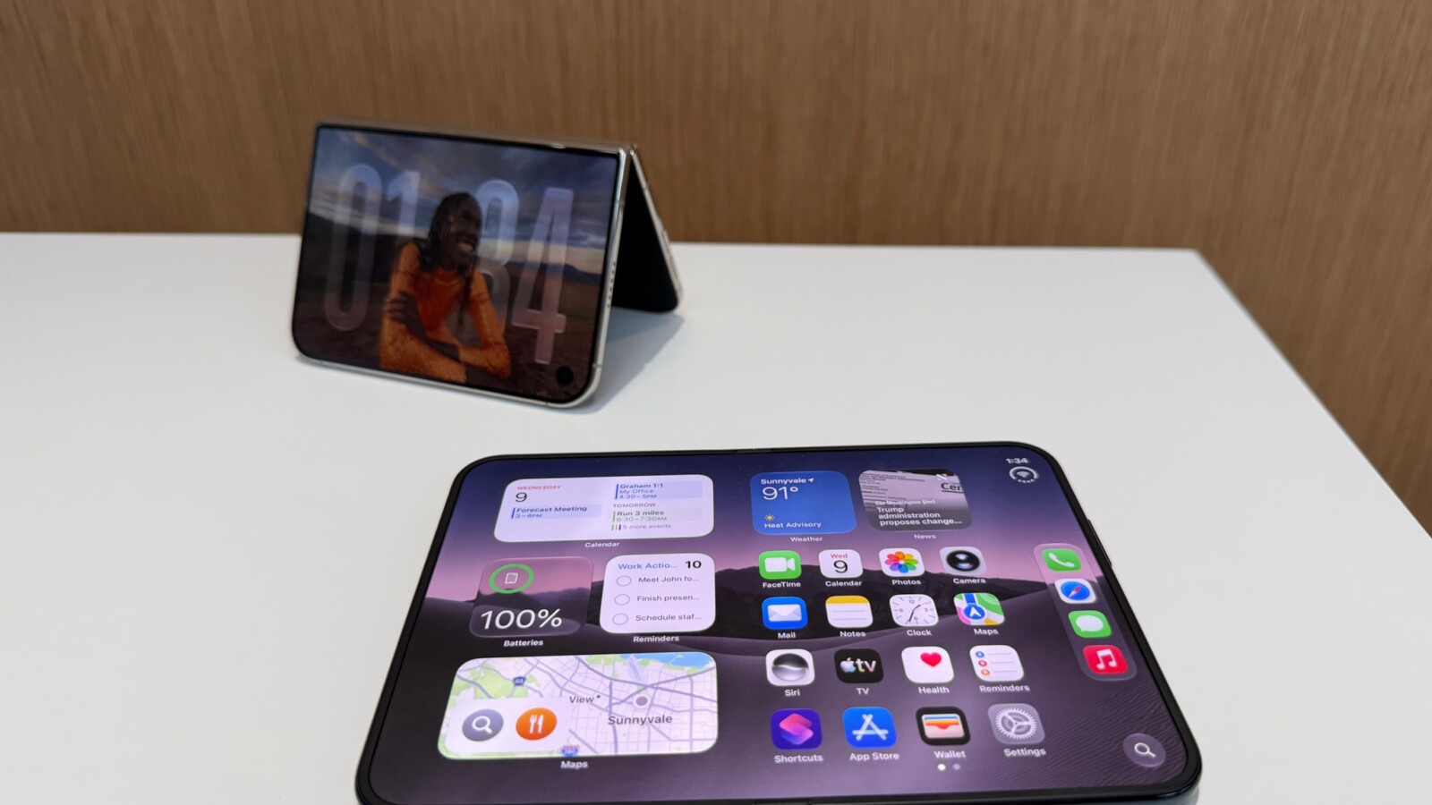 iPhone Duo vs Galaxy Z Fold 8 Ultra: Premium Foldables Compared