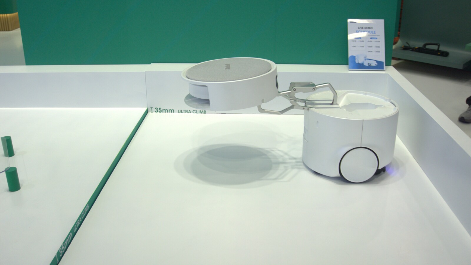 iRobot Roomba Duo: Floor-Washing Robot Deploys Mini Vacuum