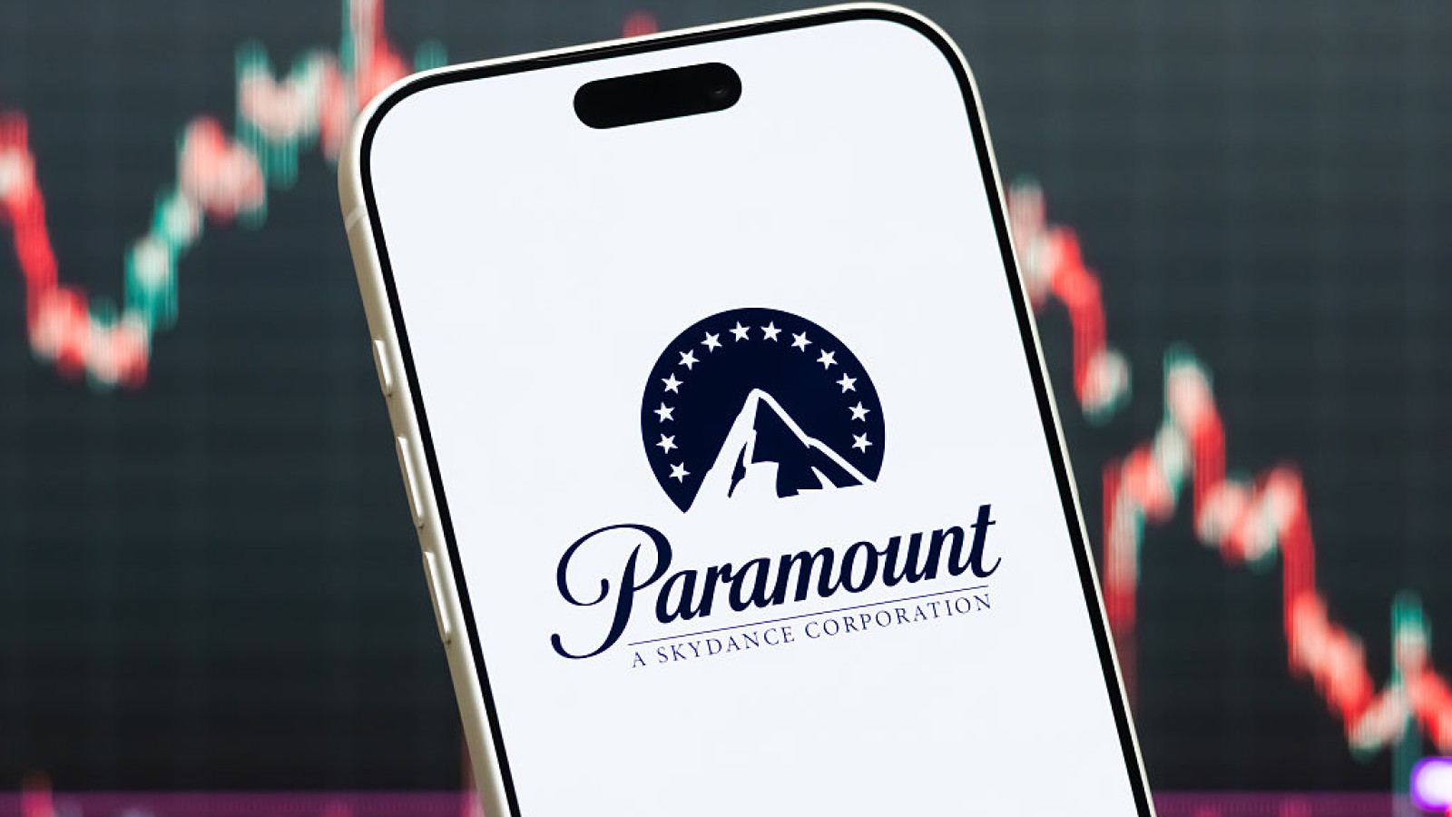 Paramount Settles Antitrust Suit, Warner Bros Merger Back On - Paramount Warner Bros merger