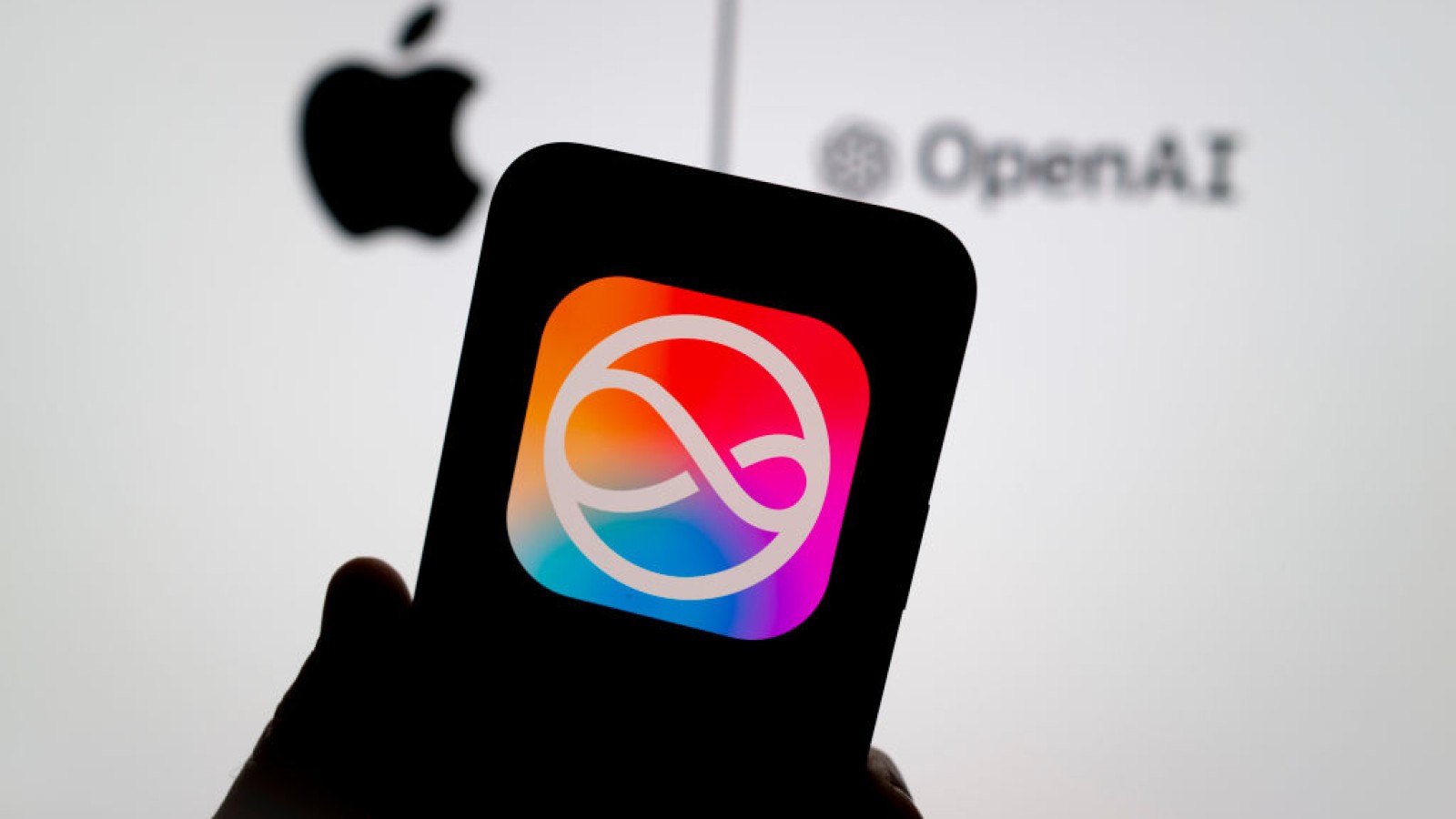 Siri AI Set for Deep ChatGPT and Claude Integration