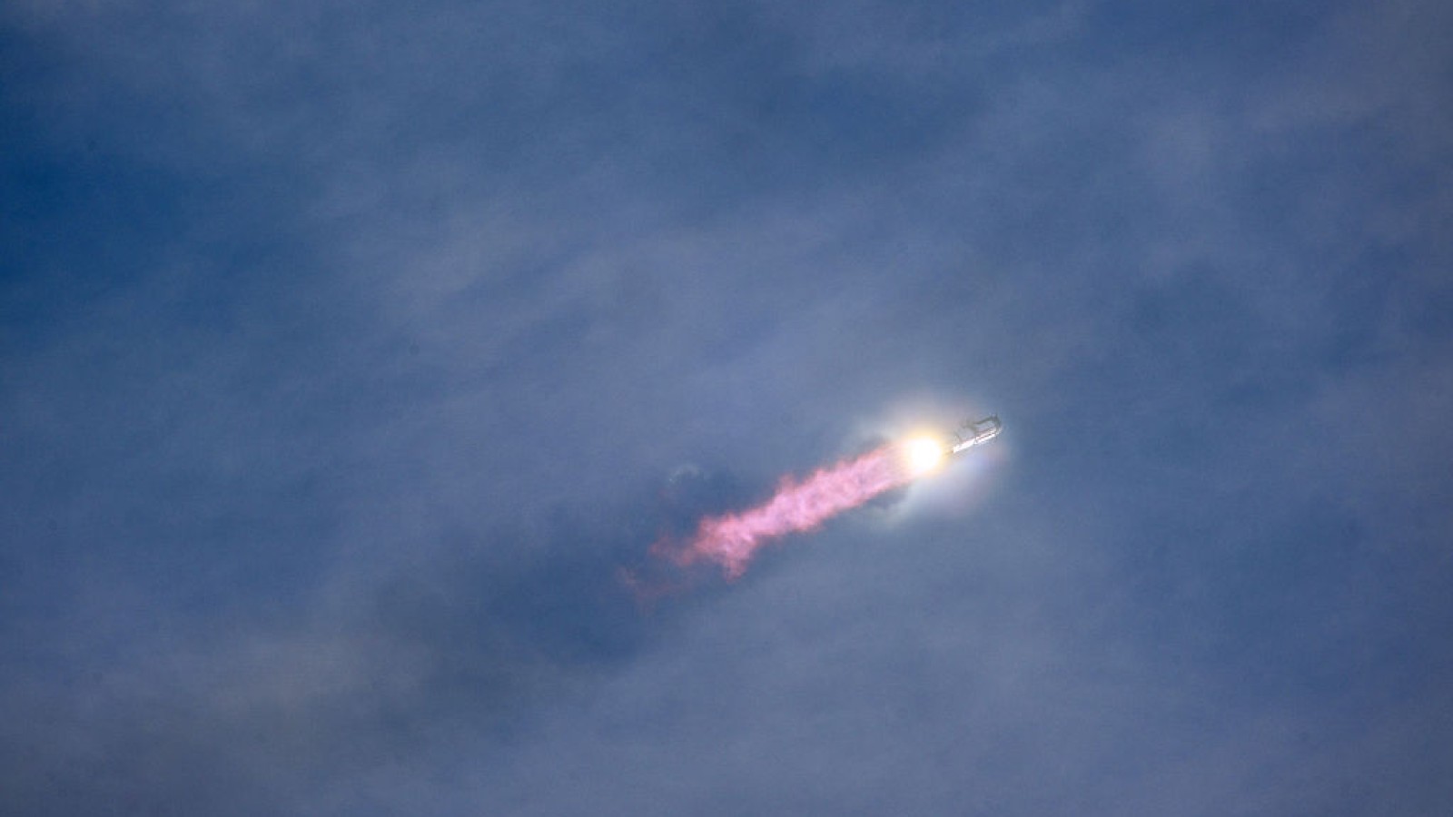 SpaceX Starship Reaches Orbit for First Time, Deploys Starlink