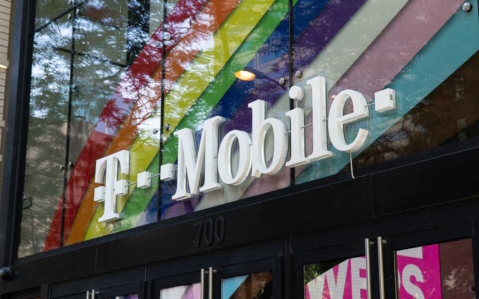 T-Mobile Dividend Rise Masks a Warning Sign for Investors