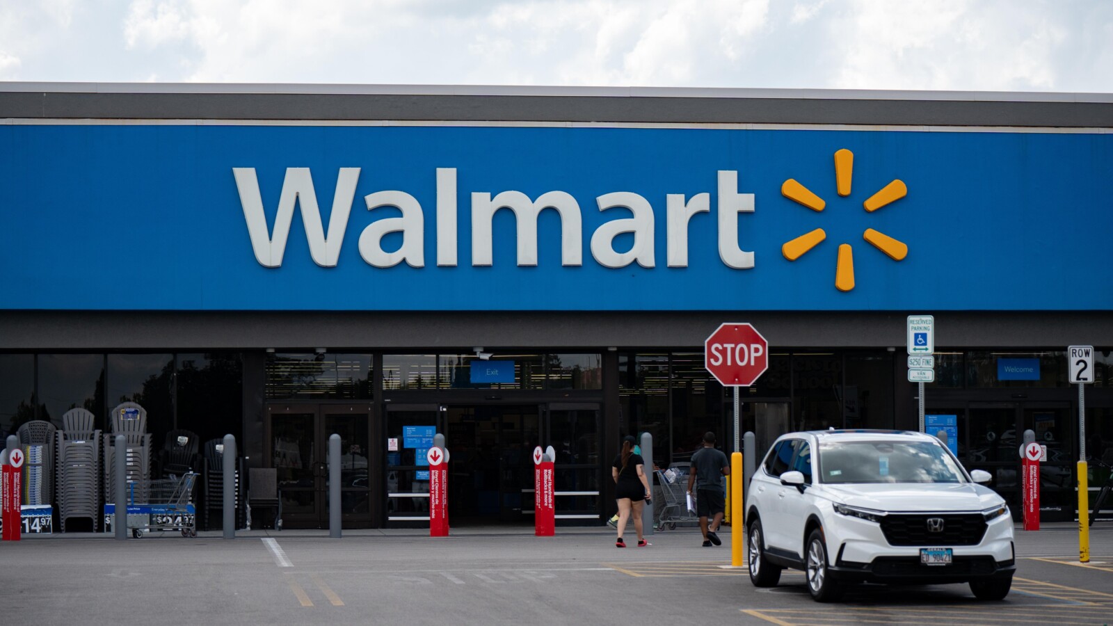 Walmart Rules Out Dynamic Pricing Based on Shopping History - Walmart dynamic pricing