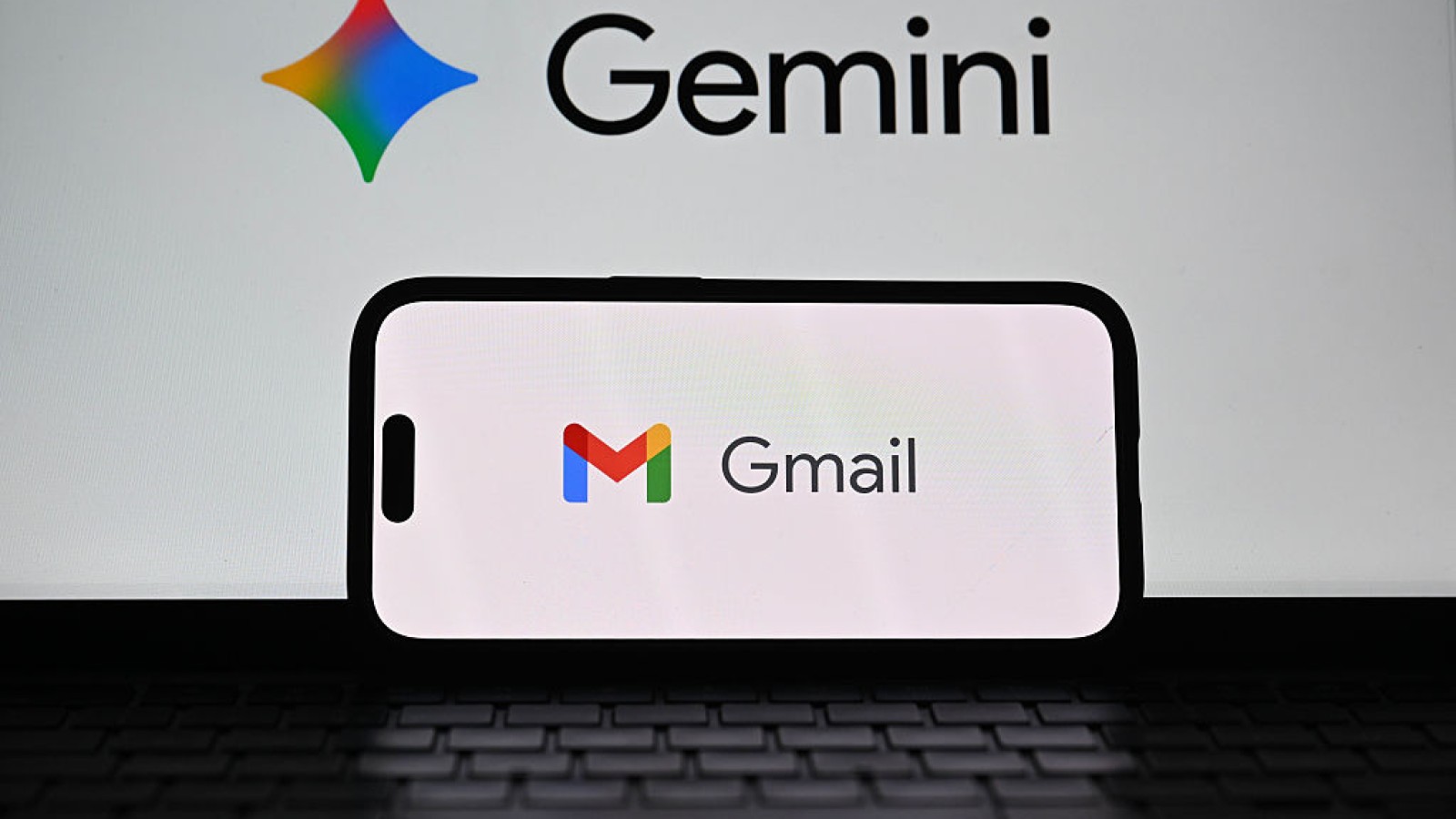 Can Gemini AI Tame Your Chaotic Gmail Inbox? - Gemini AI inbox